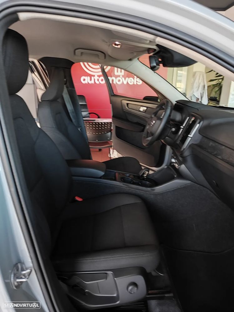 Volvo XC 40 1.5 T4 PHEV Essential - 11