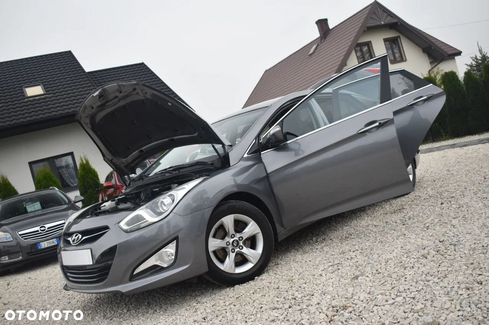 Hyundai i40 1.7 CRDi Comfort + - 12