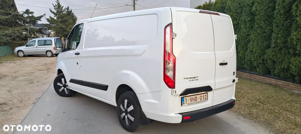 Ford TRANSIT CUSTOM 130KM L1H1 - 3