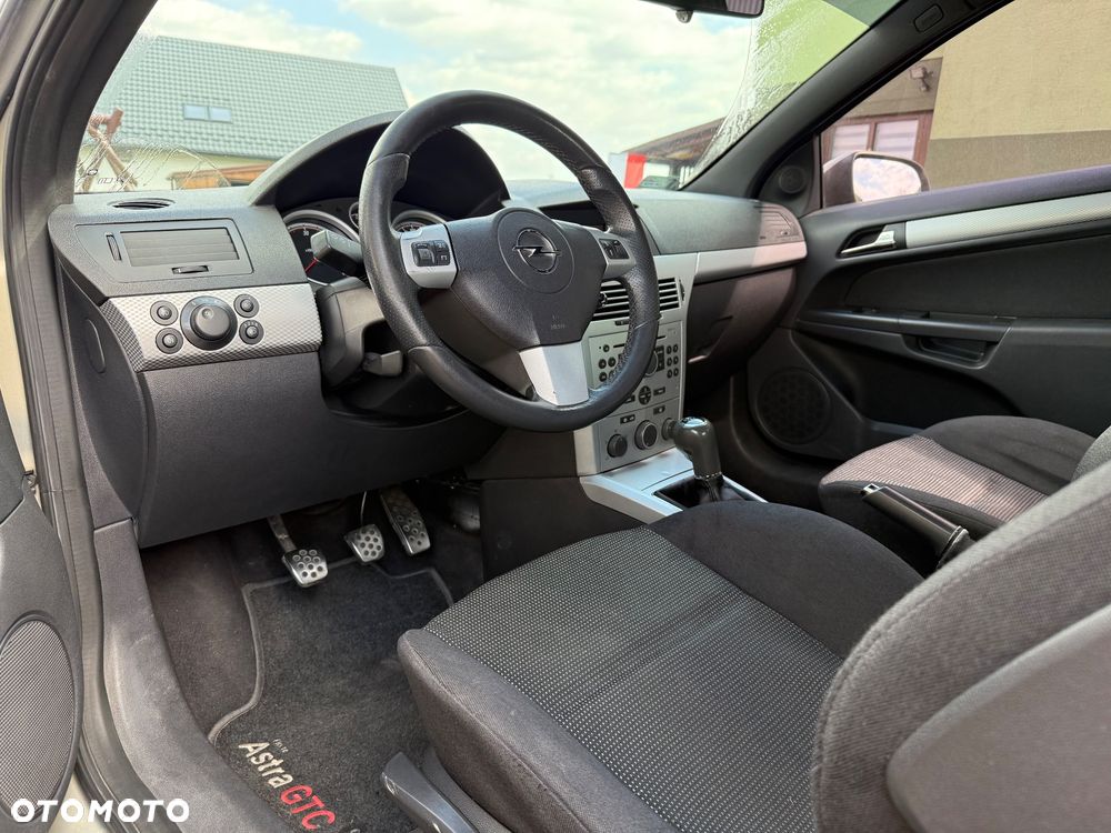 Opel Astra - 10