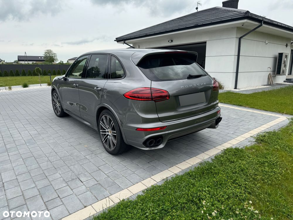 Porsche Cayenne S Diesel - 3