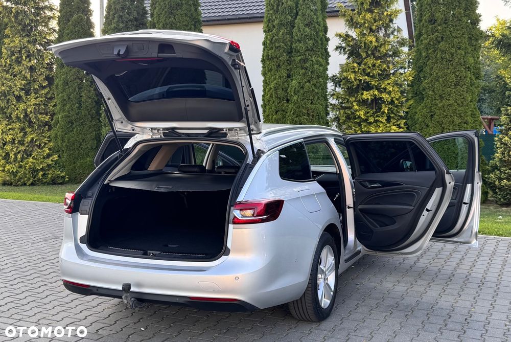 Opel Insignia 2.0 CDTI automatik Business Edition - 37