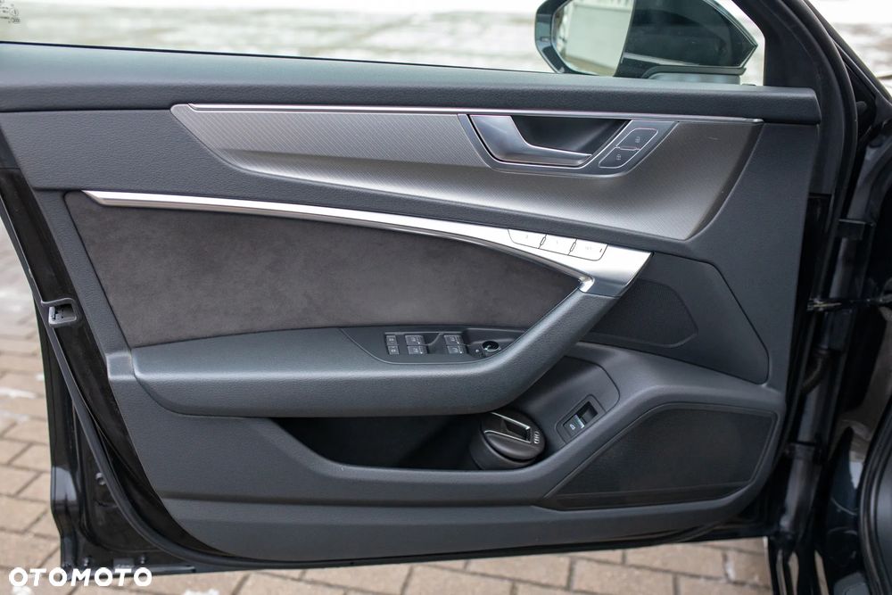 Audi A6 Avant 2.0 TDI ultra S tronic - 27