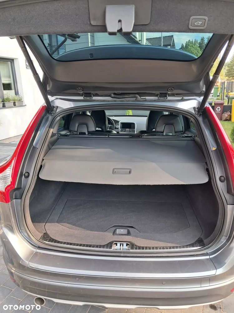 Volvo XC 60 - 25