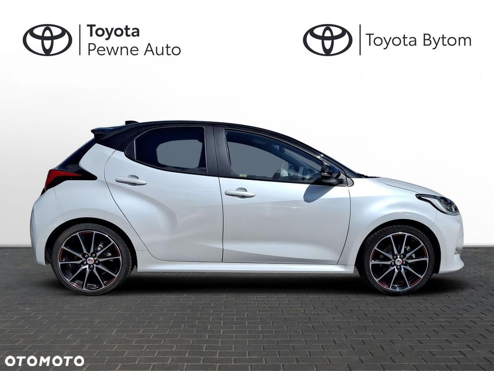 Toyota Yaris - 17