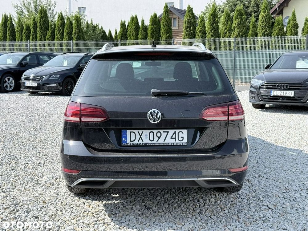 Volkswagen Golf Variant 1.6 TDI SCR DSG Join - 8