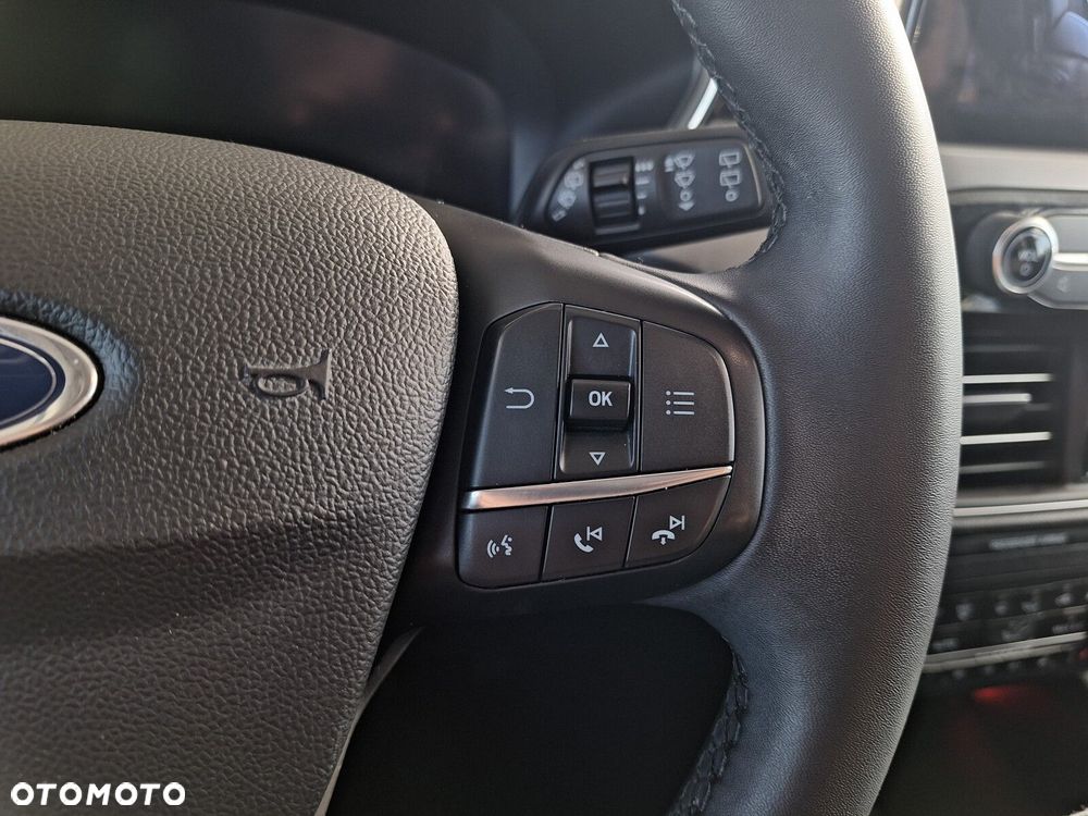 Ford Kuga 2.0 EcoBlue AWD Titanium X - 37