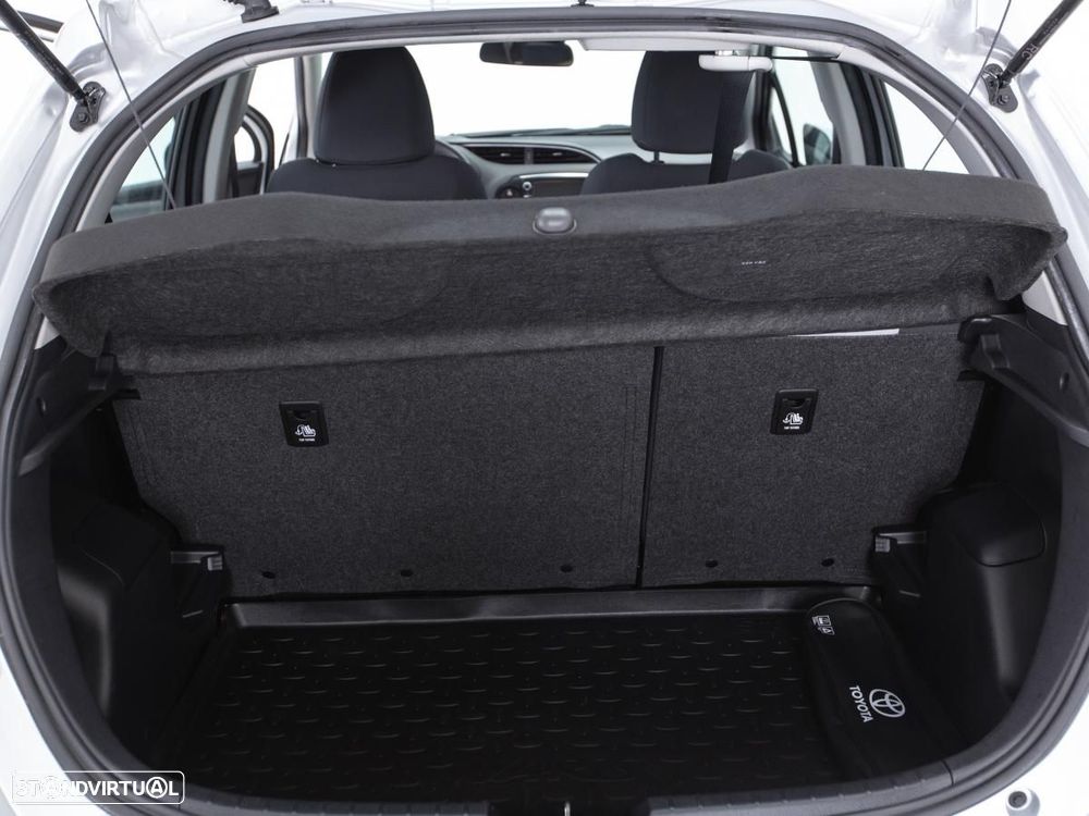 Toyota Yaris 1.0 VVT-i Comfort Plus - 12