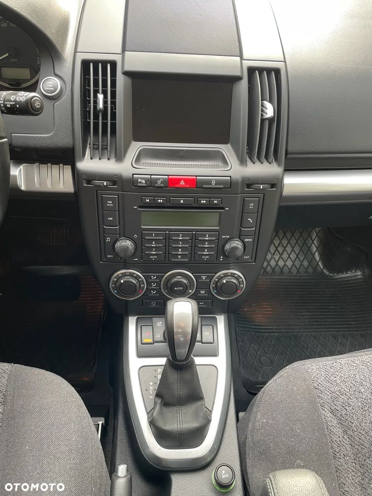 Land Rover Freelander - 16