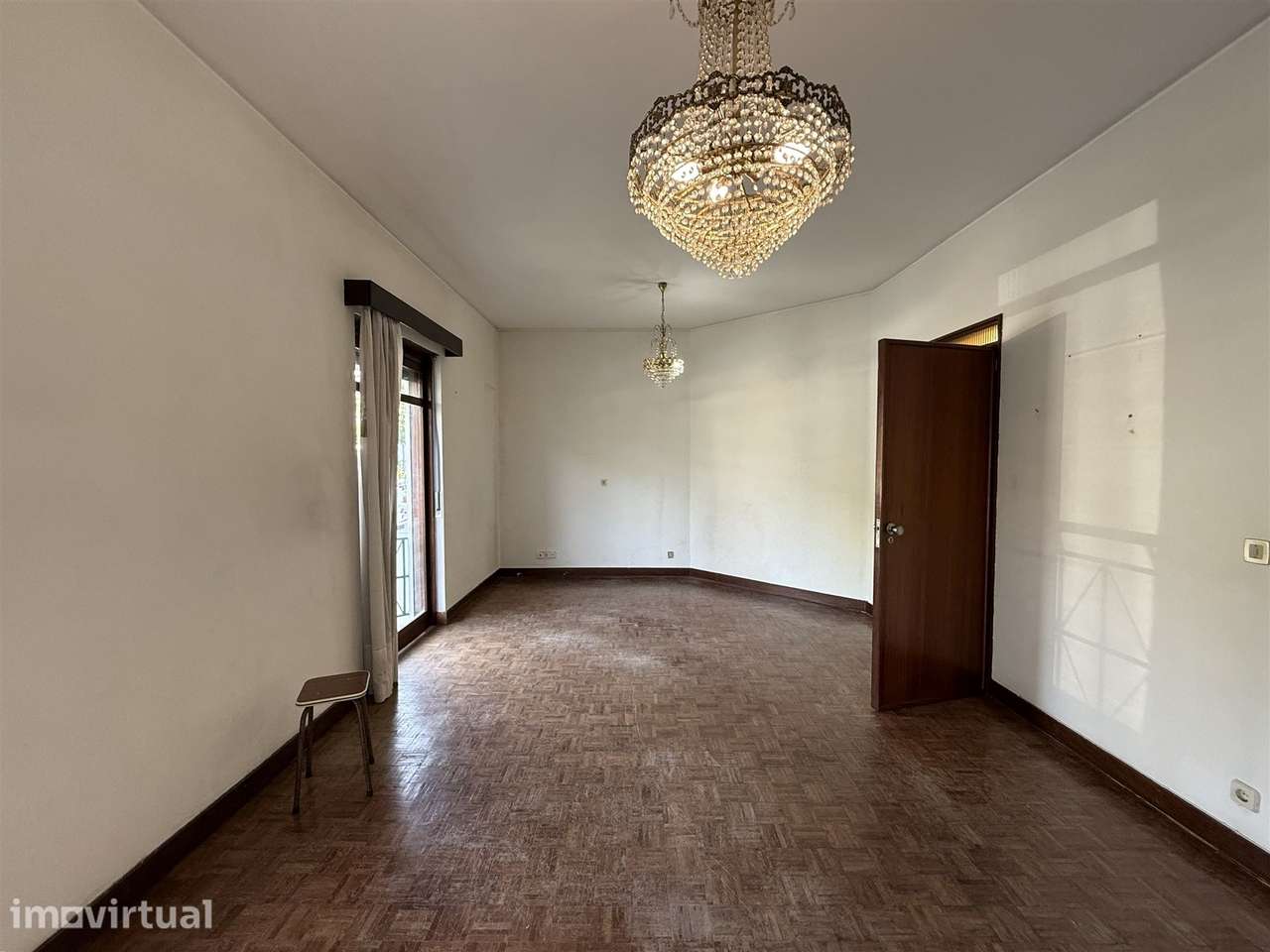 Apartamento T3 com Garagem - Abadias - Grande imagem: 5/28