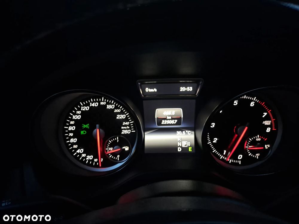 Mercedes-Benz CLA - 6