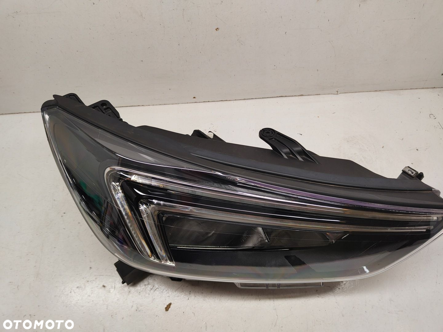 OPEL MOKKA X ZW Z LED LAMPA PRAWY PRZÓD - 2