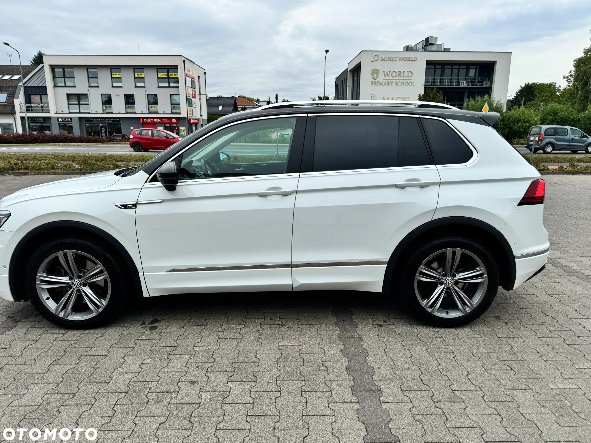 Volkswagen Tiguan 2.0 TSI 4Mot Perfectline R-Style DSG - 8