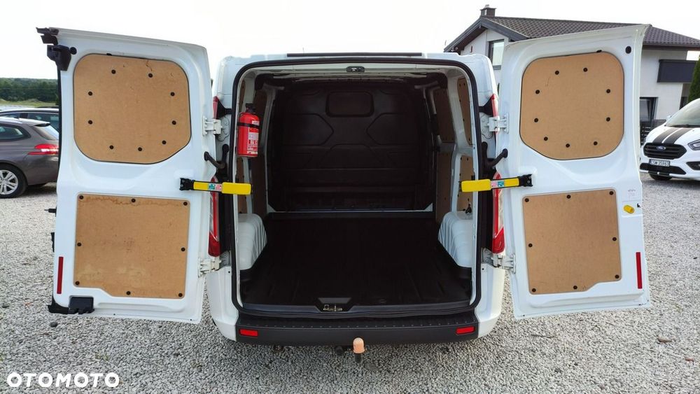 Ford Transit Custom - 8