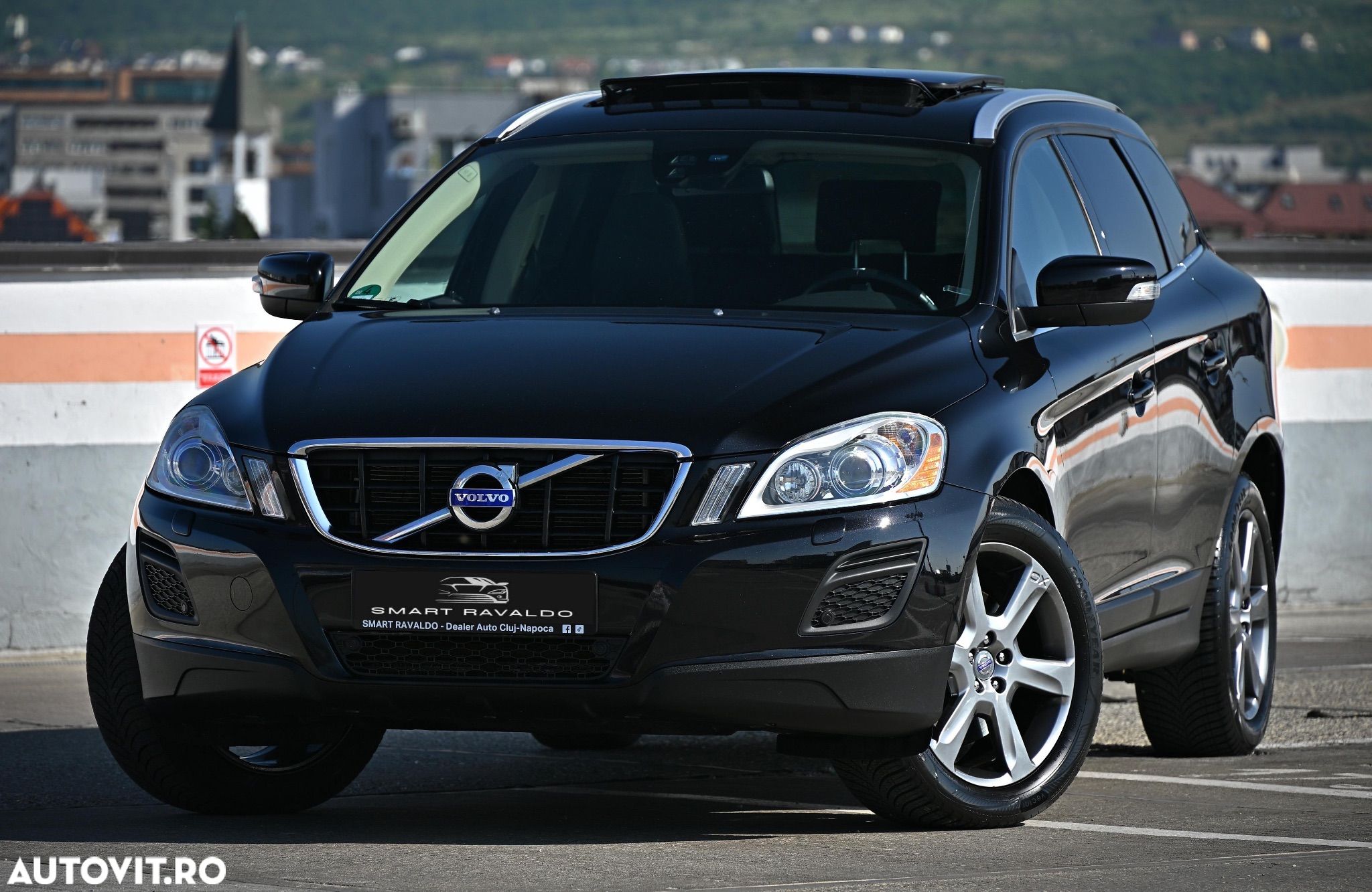 Volvo XC 60 D5 AWD Aut. Summum - 1