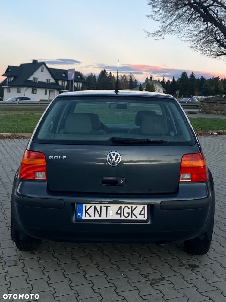 Volkswagen Golf 1.4 Trendline - 4