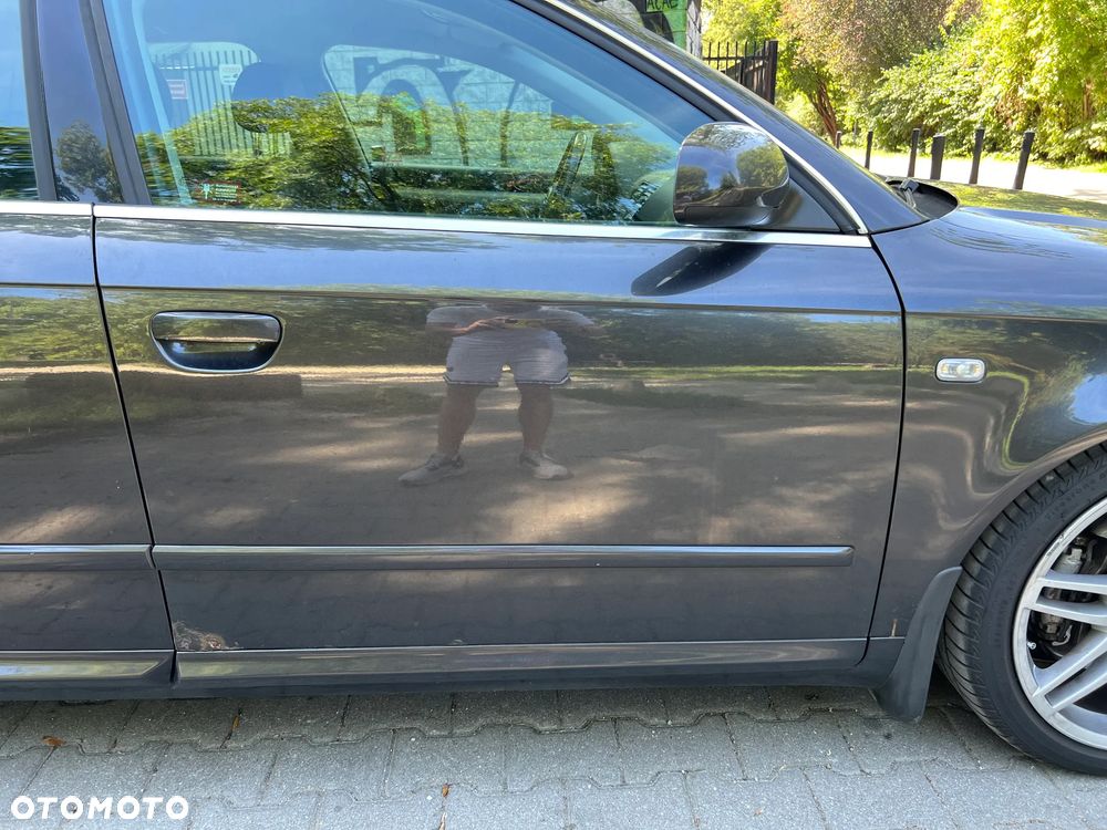 Audi A4 Avant 1.8T Quattro - 4