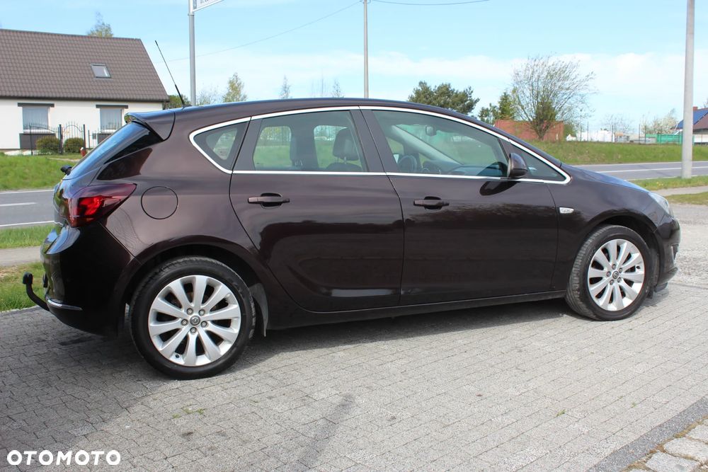 Opel Astra 1.4 T Cosmo S&S - 6