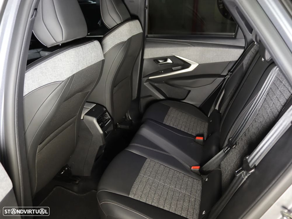 Peugeot 3008 1.2 Hybrid Allure Pack e-DCS6 - 12