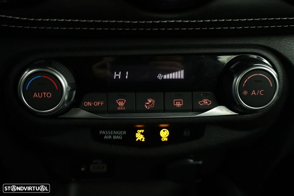 Nissan Juke 1.6 Hybrid N-Design Black - 12