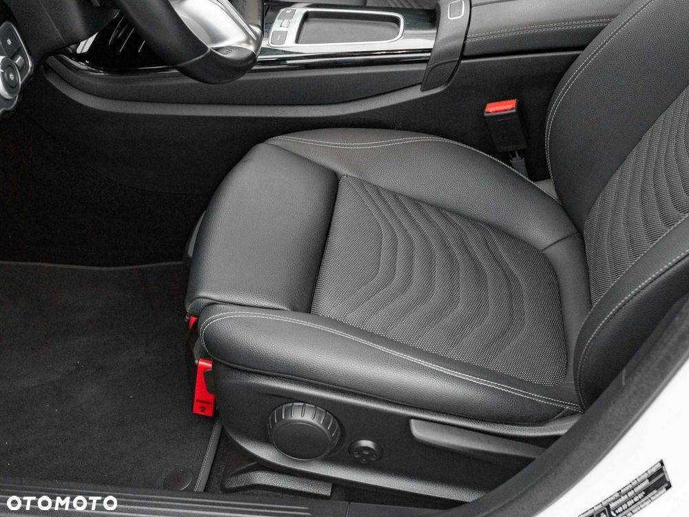 Mercedes-Benz Klasa A 200 d 4-Matic Progressive 8G-DCT - 12