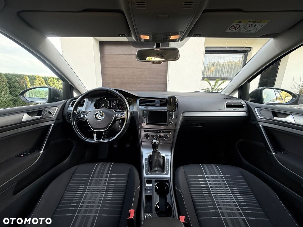 Volkswagen Golf 1.6 TDI BlueMotion Technology Lounge - 11