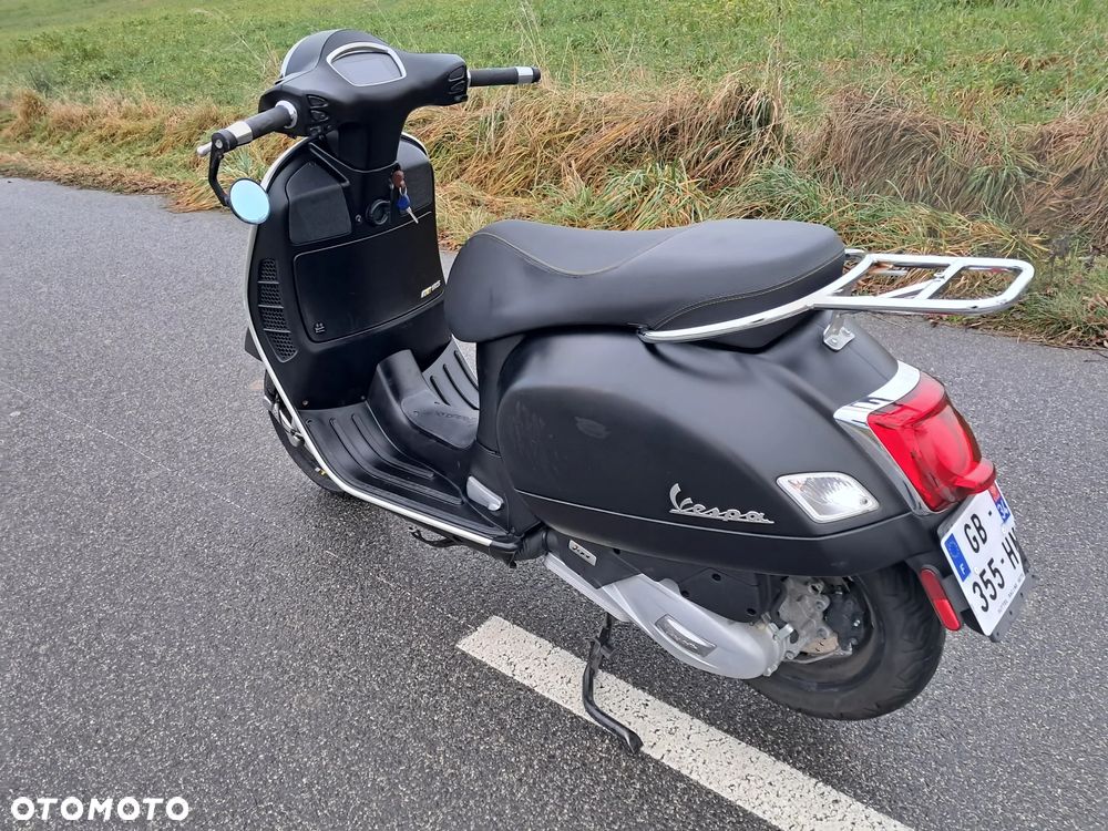 Piaggio Vespa - 4