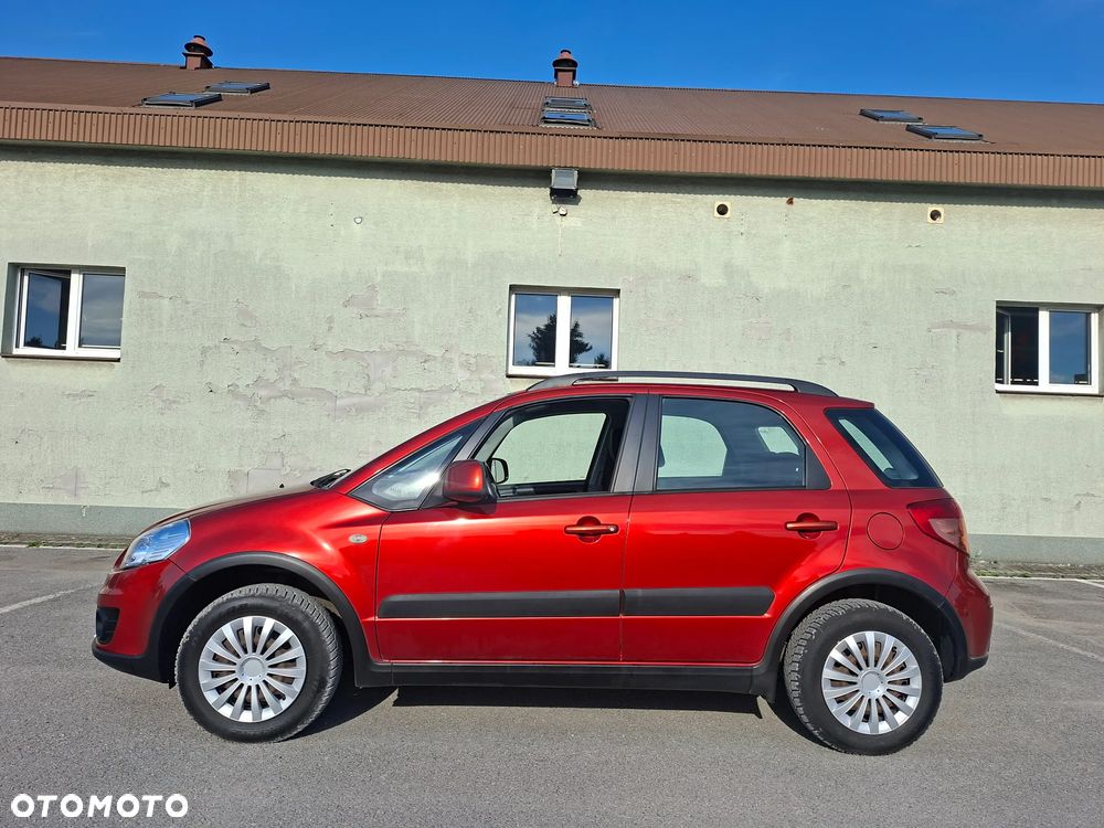 Suzuki SX4 1.6 VVT 4x4 Comfort - 4