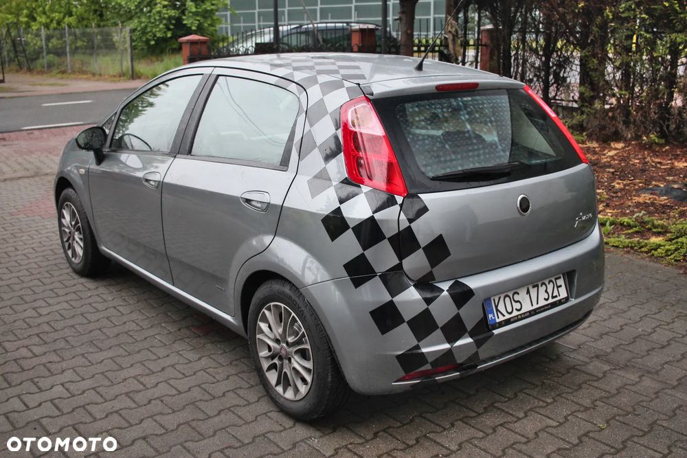 Fiat Grande Punto - 6