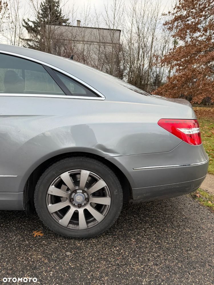 Mercedes-Benz Klasa E - 9