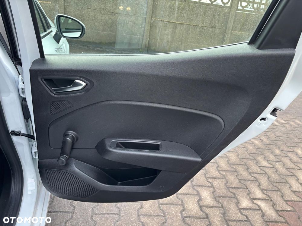 Renault Clio 1.6 E-TECH Equilibre - 12