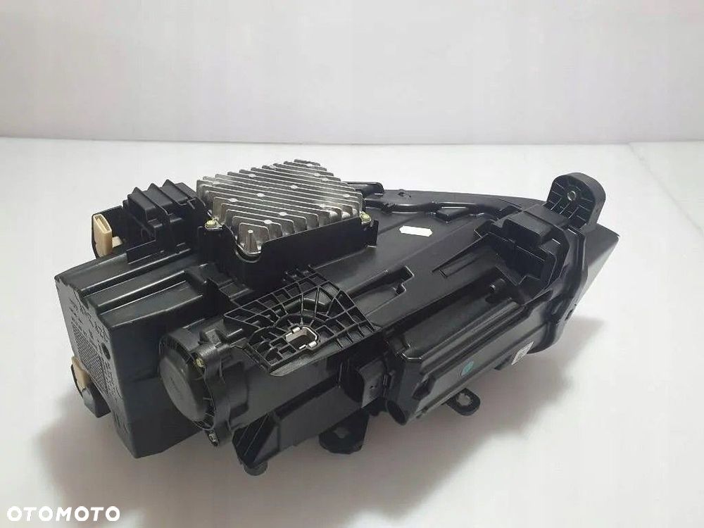 AUDI Q2 81A 2024r REFLEKTOR FULL LED PRAWY ORYGINAŁ 81A941036E SUPER STAN - 12