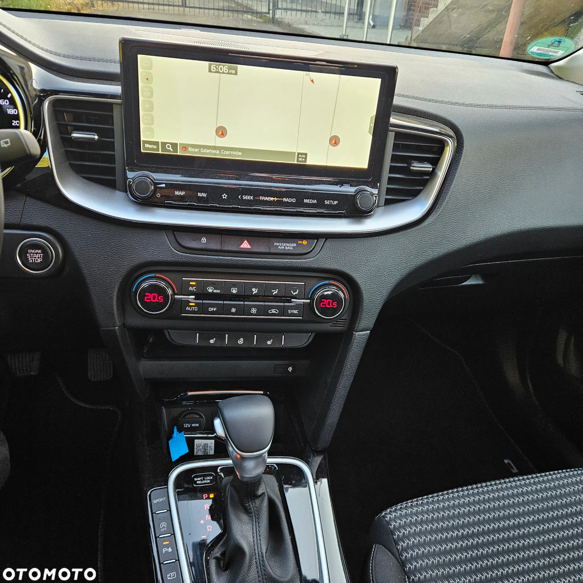 Kia Ceed SW 1.5 T-GDI DCT7 OPF Vision - 10