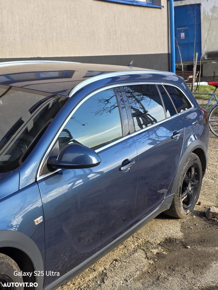 Opel Insignia 2.0 Bi Turbo CDTI 4x4 Aut. - 2