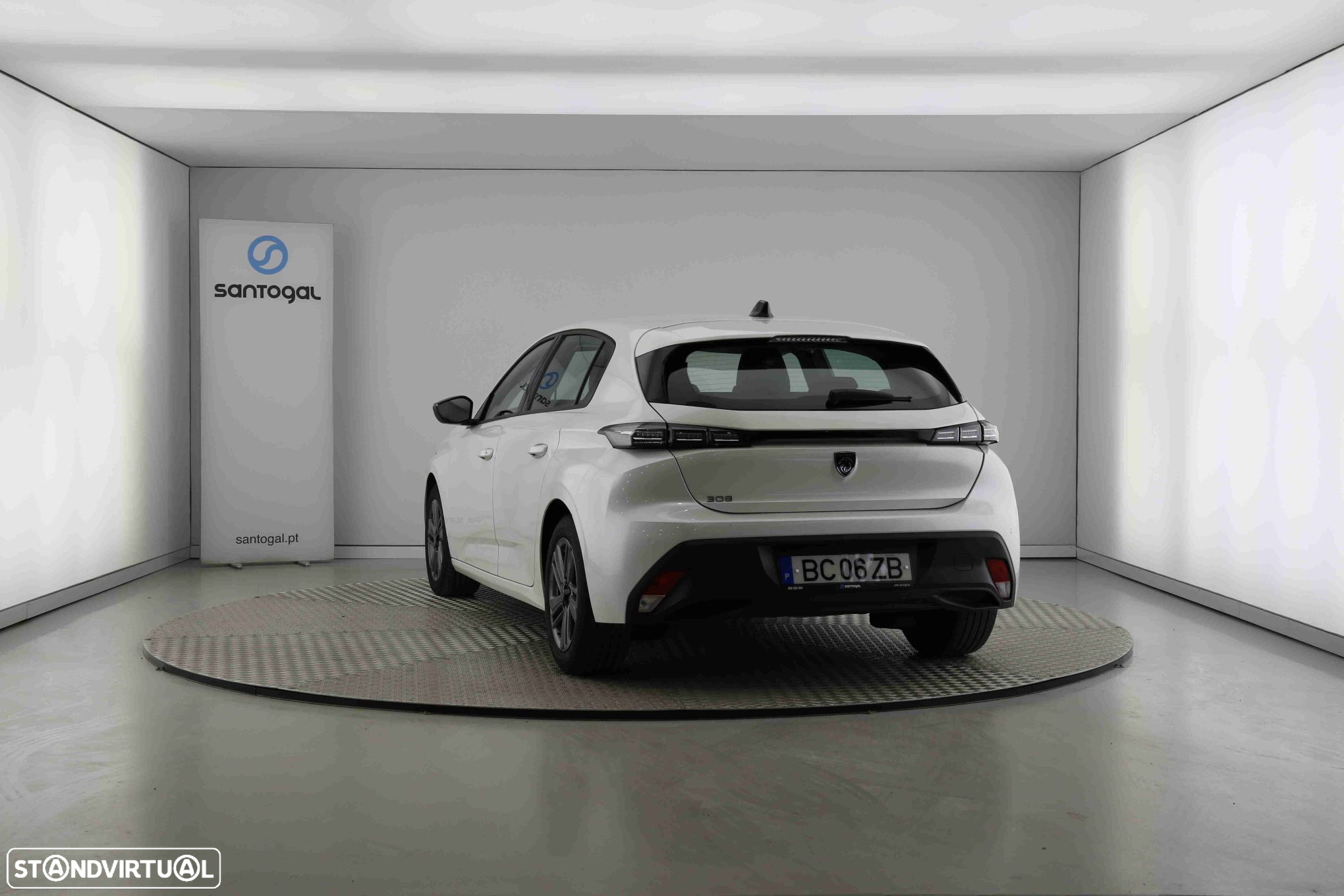Peugeot 308 1.2 PureTech Active Pack - 4