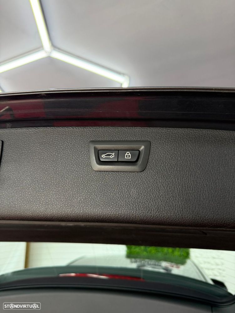 BMW 318 d Pack M Auto - 22