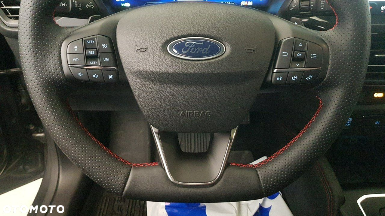Ford Focus - 29