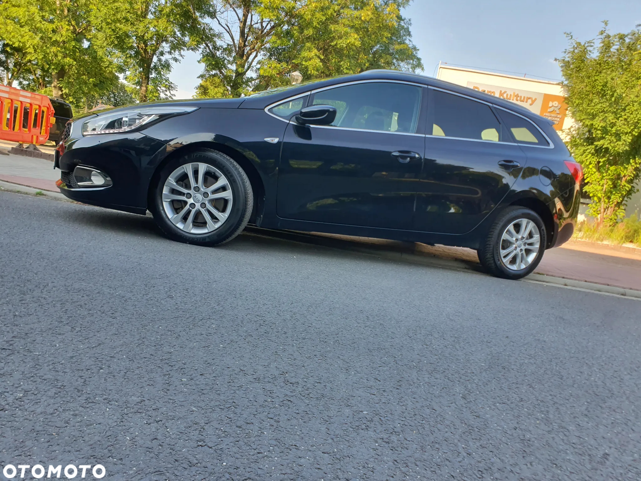 Kia Ceed 1.6 GDI SW Vision - 29