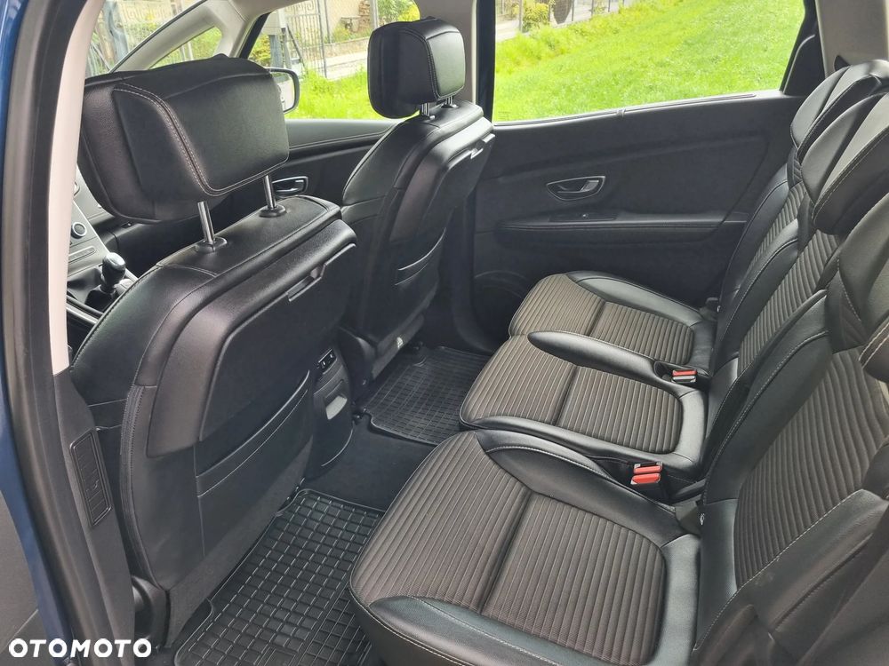 Renault Grand Scenic ENERGY TCe 115 EXPERIENCE - 17
