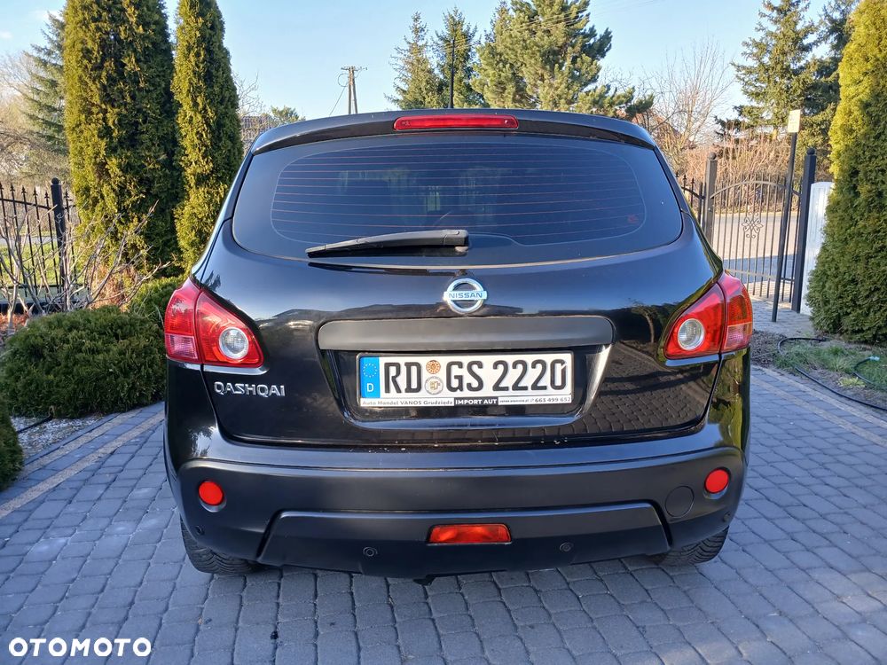 Nissan Qashqai - 11