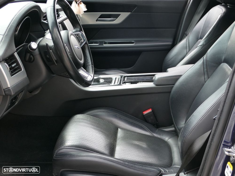 Jaguar XF Sportbrake 2.0 D Prestige Aut. - 22