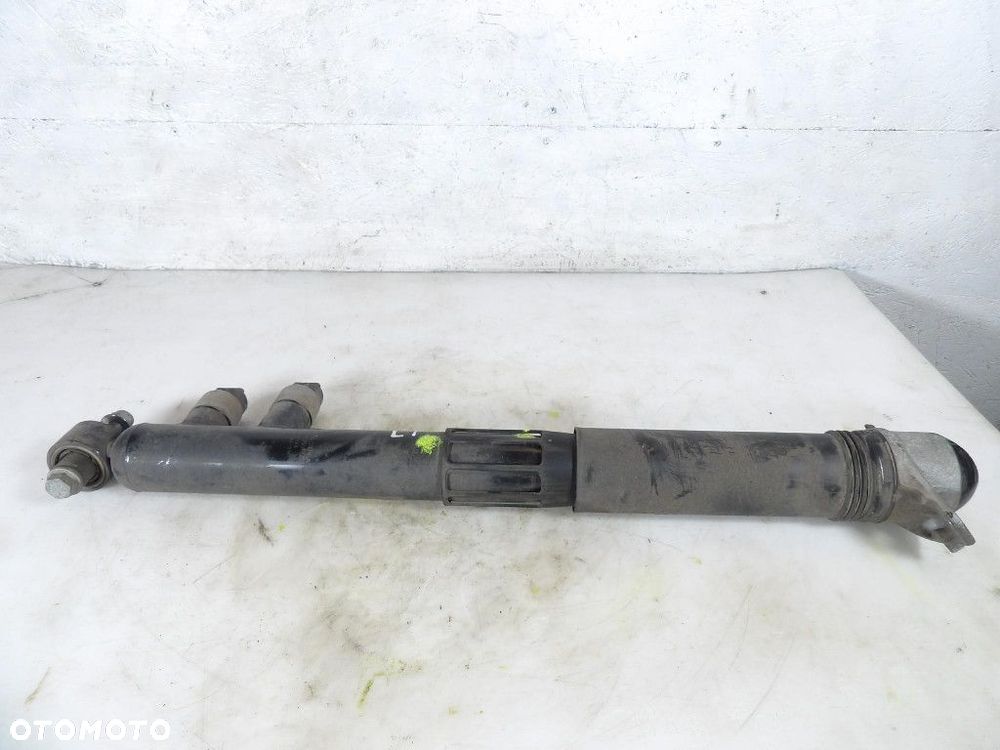 SKODA SUPERB IV 4 KOMBI AMORTYZATOR TYŁ LEWY KYB-0301-100-218 - 1