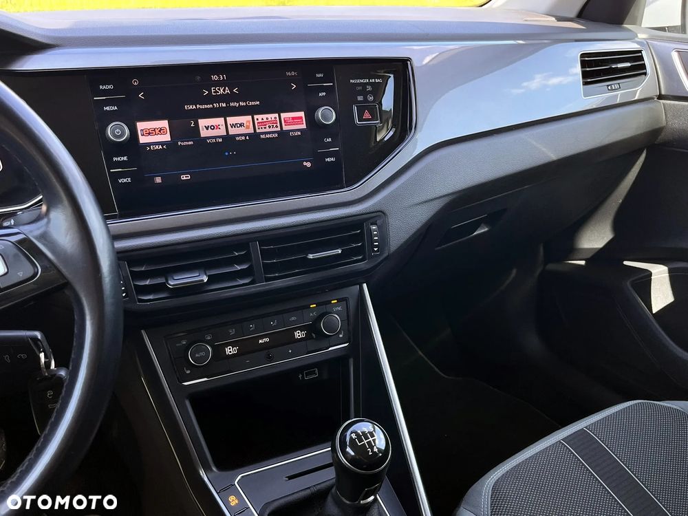 Volkswagen Polo 1.6 TDI SCR Highline - 14