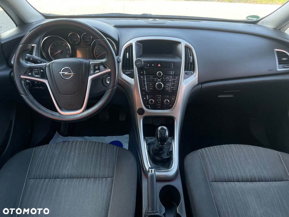 Opel Astra 1.6 Style - 10