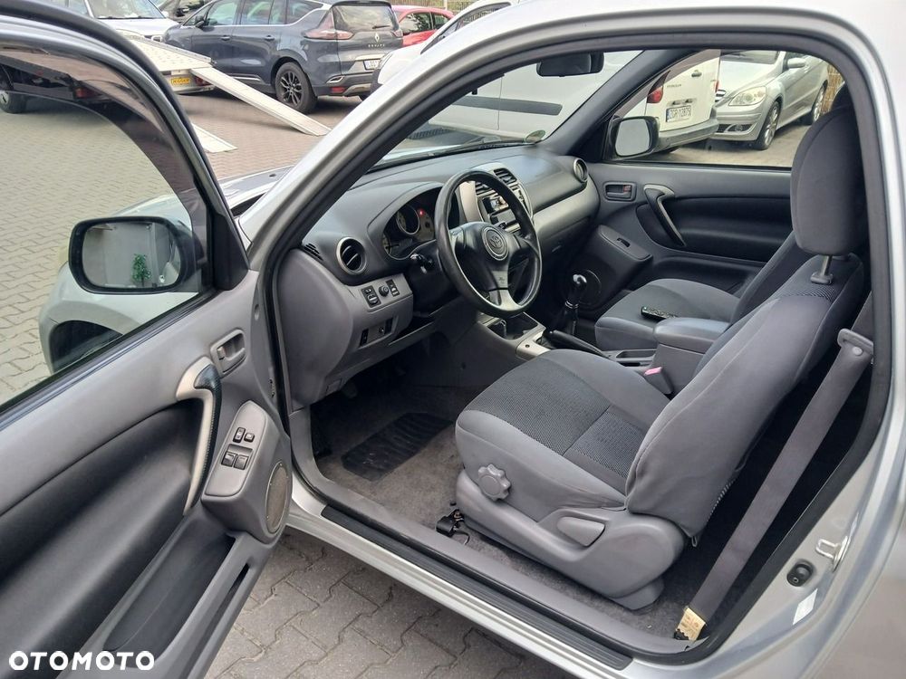Toyota RAV4 4x2 Edition - 14