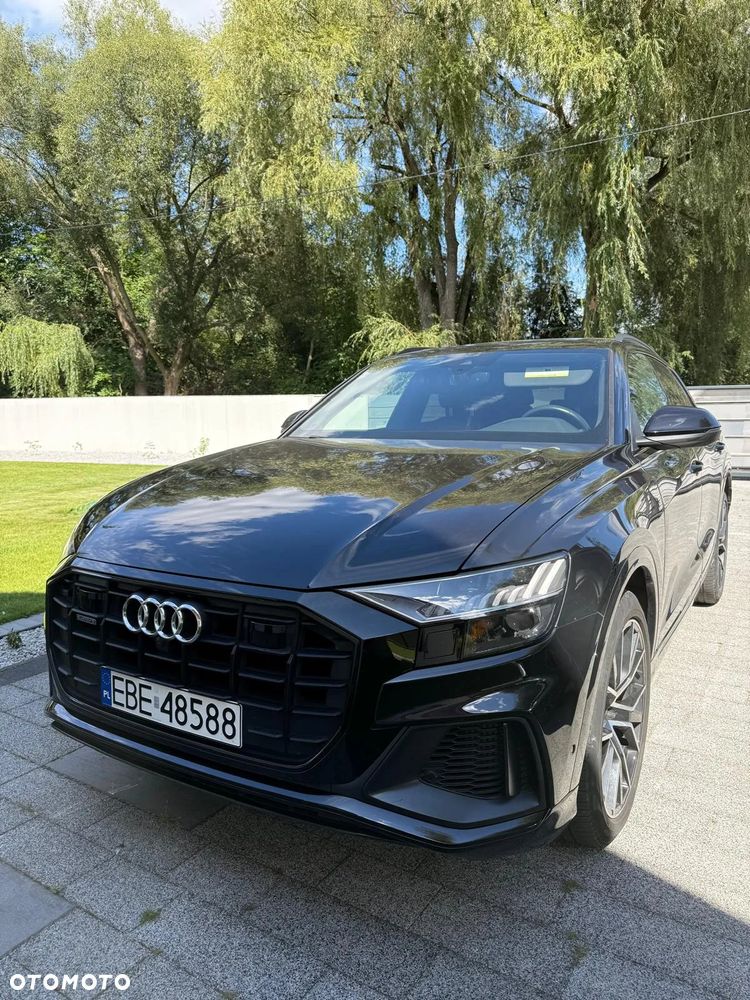 Audi Q8 - 11