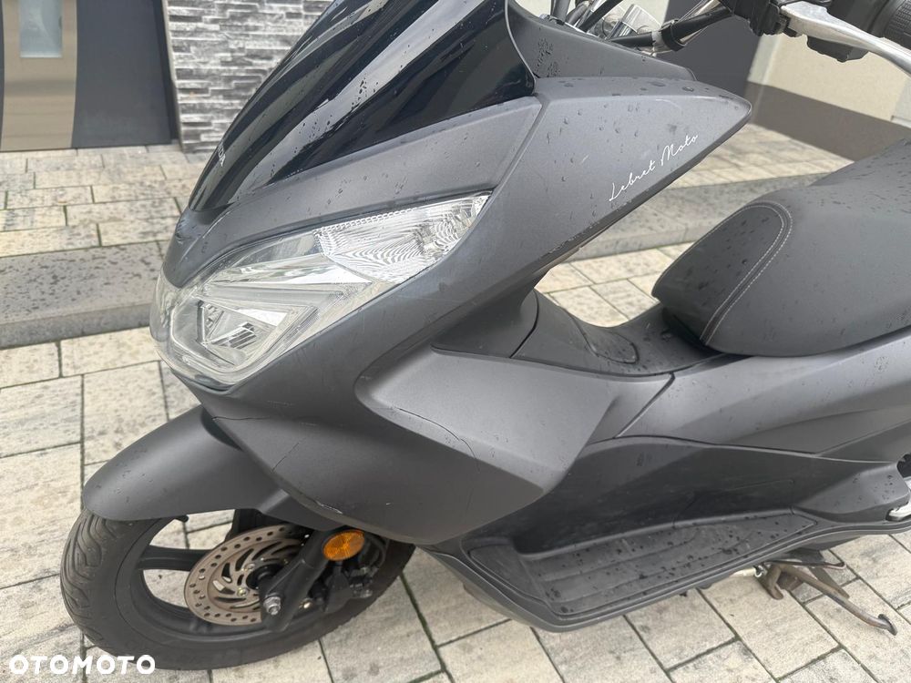 Honda PCX - 10