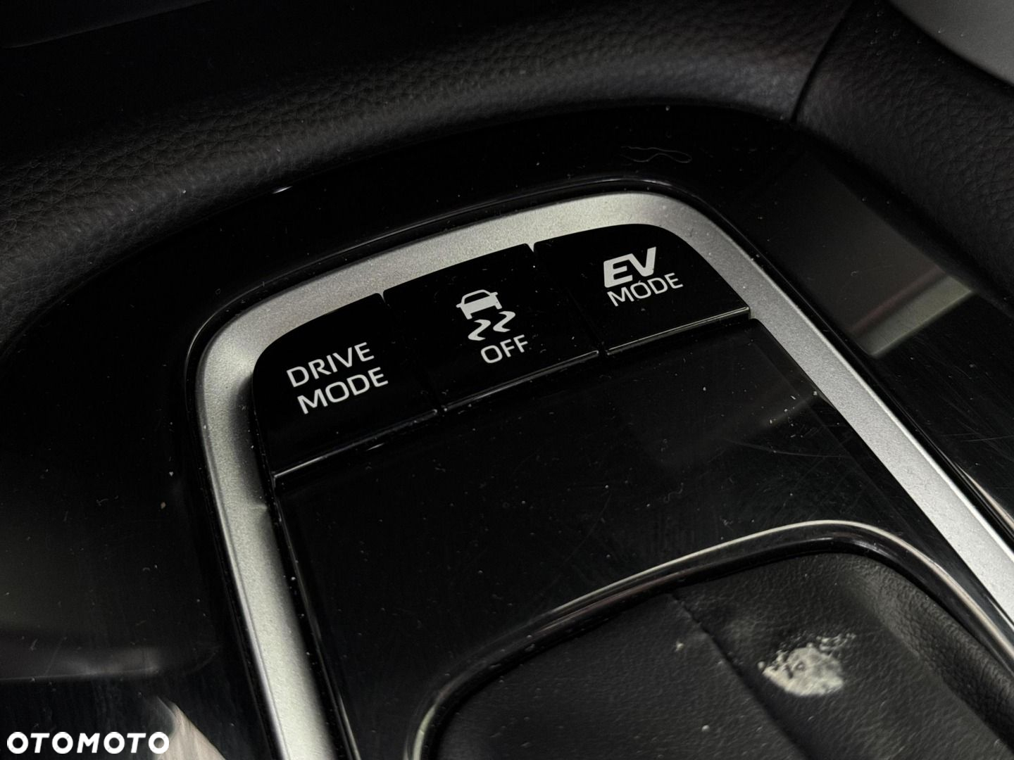 Toyota Corolla Cross 1.8 Hybrid Style - 26