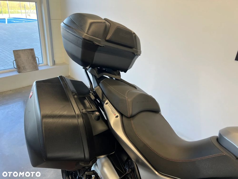 Ducati Multistrada - 30