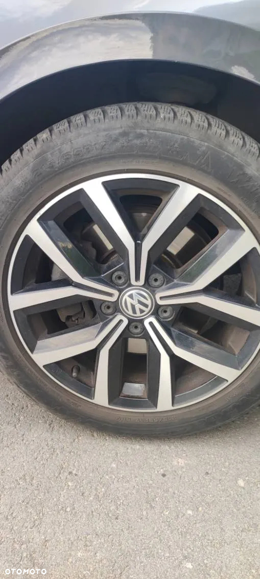 Volkswagen Passat 2.0 TDI SCR Comfortline - 6